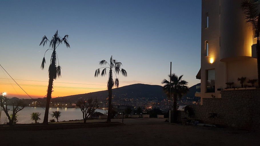 Exterior & Views 2, Hotel Teuta, Sarandës
