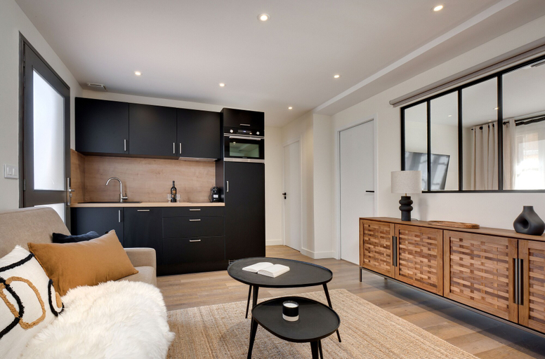 Others 5, Les Appartements de Collioure, Pyrénées-Orientales