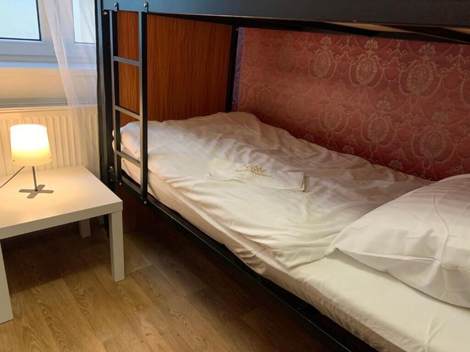 Bedroom 3, Helen Hostel u Náměstí Míru, Praha 2