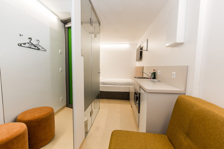 Others 5, Smart Nano Living – Wien Hauptbahnhof - self check-in, Wien
