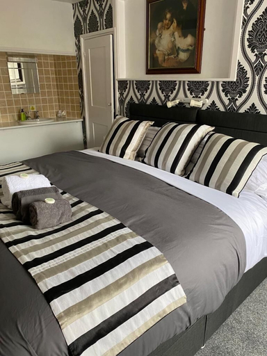 Bedroom 2, Jireh House, Isle of Wight