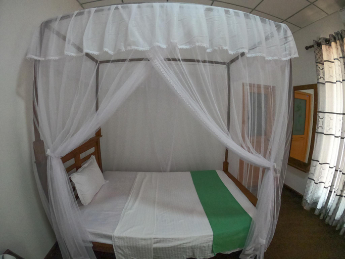 Bedroom 2, Wilpattu Mookalan Resort, Nochchiyagama