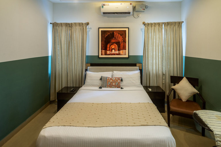 Bedroom 2, Olive Zip Rest House Road by Embassy Group, Bangalore