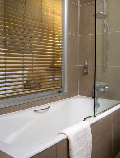 Bathroom 4, Hotel Le Lagon Noumea, Nouméa