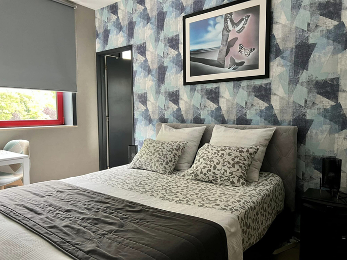 Bedroom 2, Haras des Chartreux, Hainaut