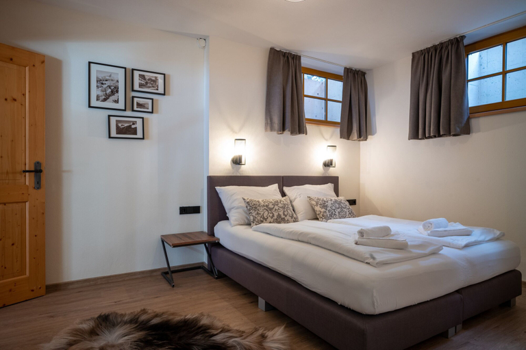 Bedroom 2, Landhaus Lodges Kaprun by we rent, Zell am See