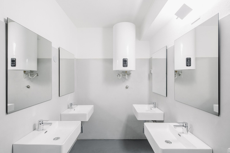 Bathroom, Ostello Henry, Carbonia-Iglesias