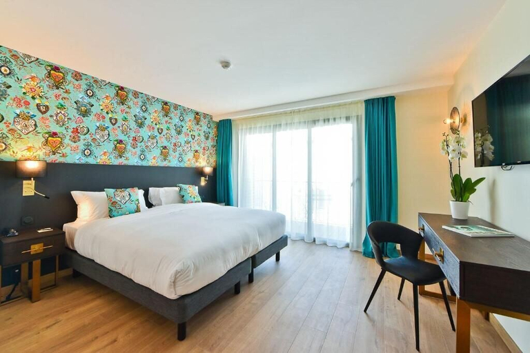Bedroom 3, Hotel La Villa Port d Antibes & Spa, Alpes-Maritimes