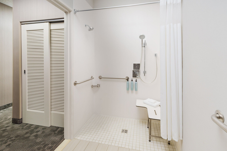 Bathroom 5, Courtyard by Marriott Roseville, Placer