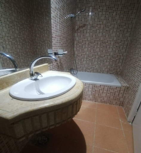Bathroom 3, New Saint Catherin Hotel, Luxor