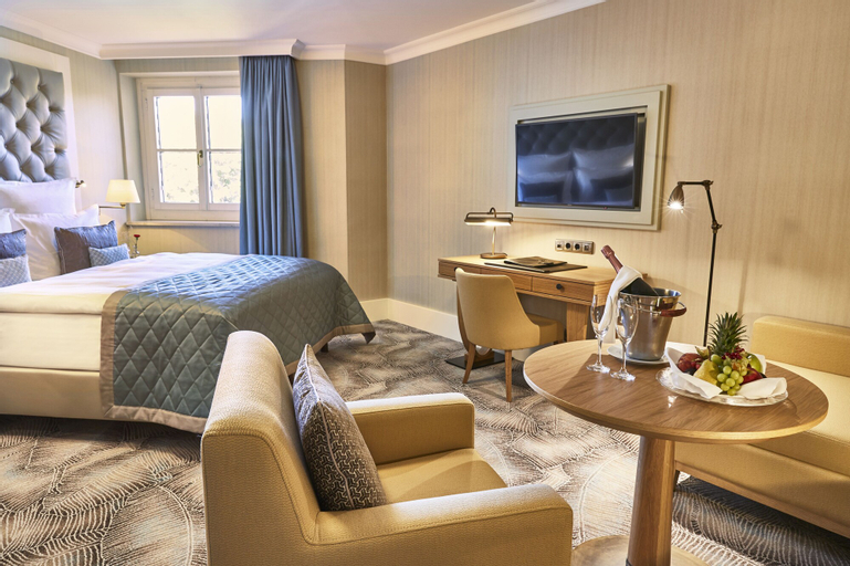Bedroom 4, Steigenberger Icon Grandhotel & Spa Petersberg, Rhein-Sieg-Kreis