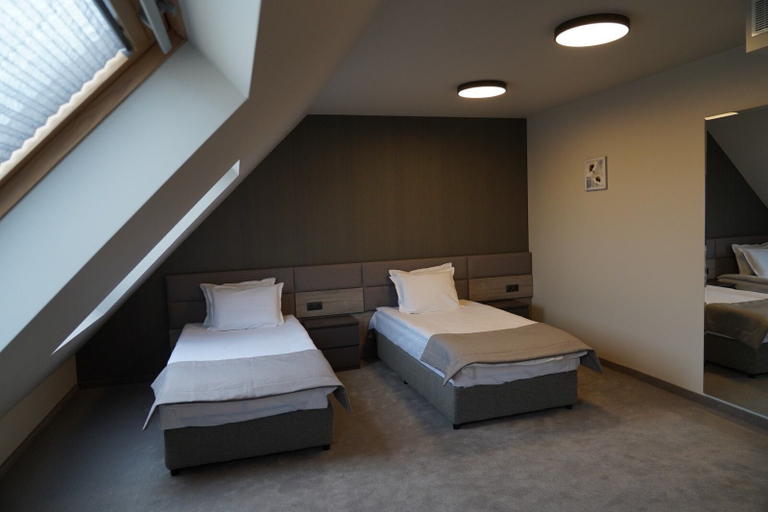 Bedroom 3, VALOR, Montana