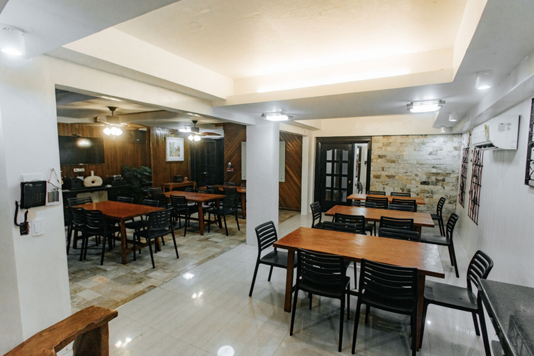 Food & Drinks 5, Delle Suites, General Santos City
