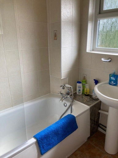 Others 2, 5-bed Town House in Newport, Telford and Wrekin