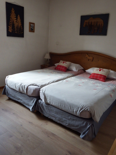 Bedroom 5, Auberge Du Pont De L'Alp, Hautes-Alpes