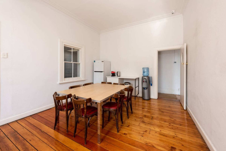Others 5, Private Unit in Heritage Building in Fitzroy North, Melbourne