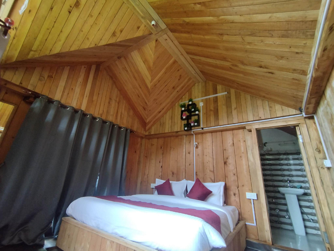 Bedroom, the farm cottages, Kullu