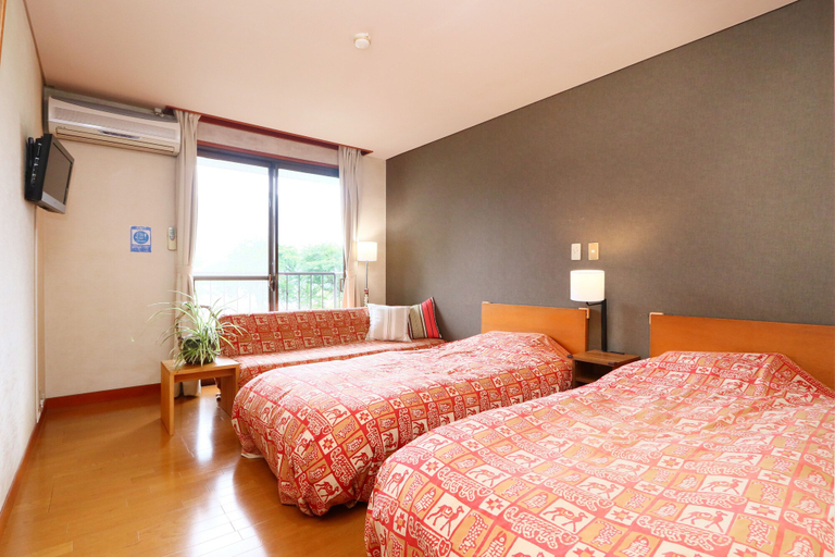 Bedroom 3, Hotel & Restaurant Yesterday, Fujikawaguchiko