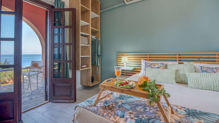 Bedroom 5, Georgia Vicky, Crete
