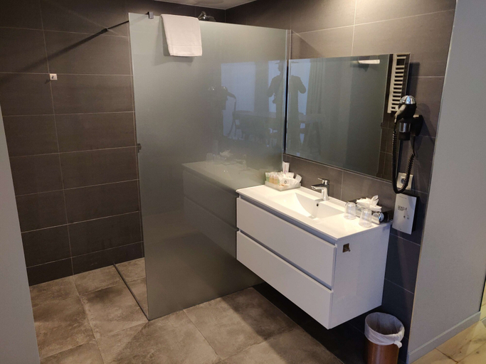 Bathroom 4, Best Western Hotel Royal Centre, Bruxelles