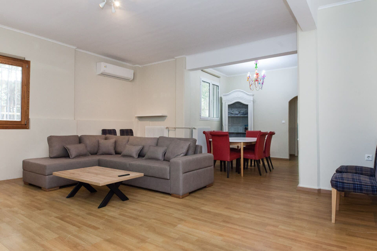 Others 4, Family Friendly Comfort 3 Bd in Kifisia, Attica