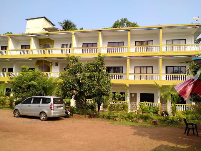 Others 3, Durga Resort, North Goa