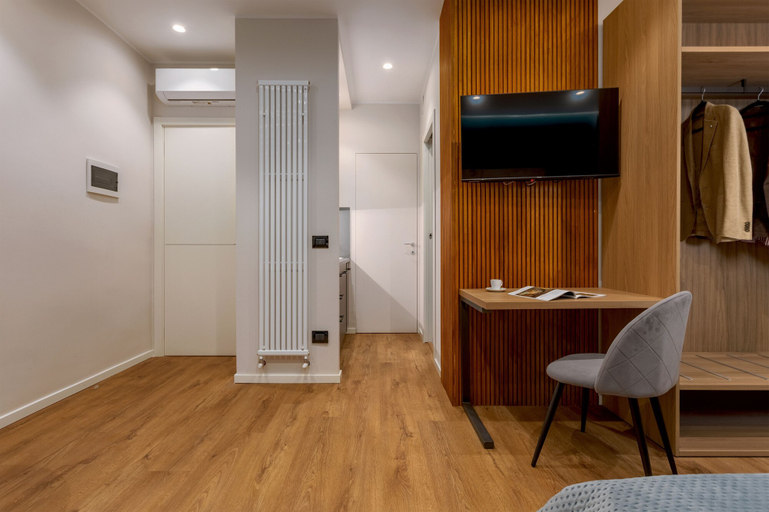 Others 5, Quinto Stabile Rooms&Suite, Palermo