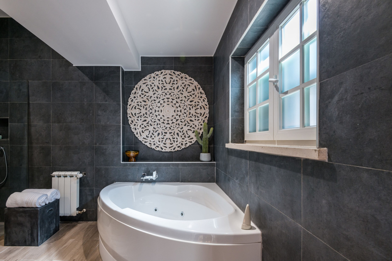 Bathroom 5, 19 Tile Ceramic Concept - by Unlock Hotels, Caldas da Rainha