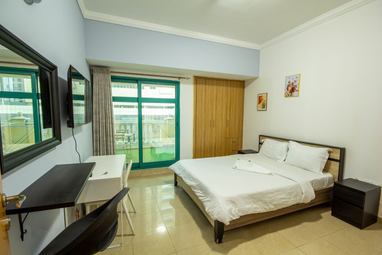 Bedroom 2, Marina Crown Hostel for Girls, Dubai