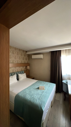 Bedroom 4, Royal Mersin Otel, Merkez