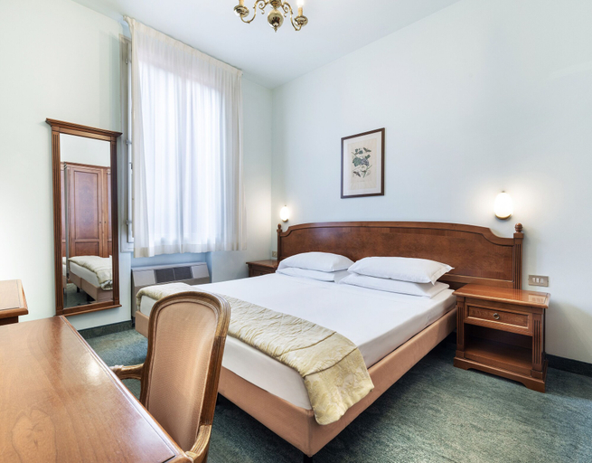Bedroom 4, Hotel Palace Bologna Centro, Bologna