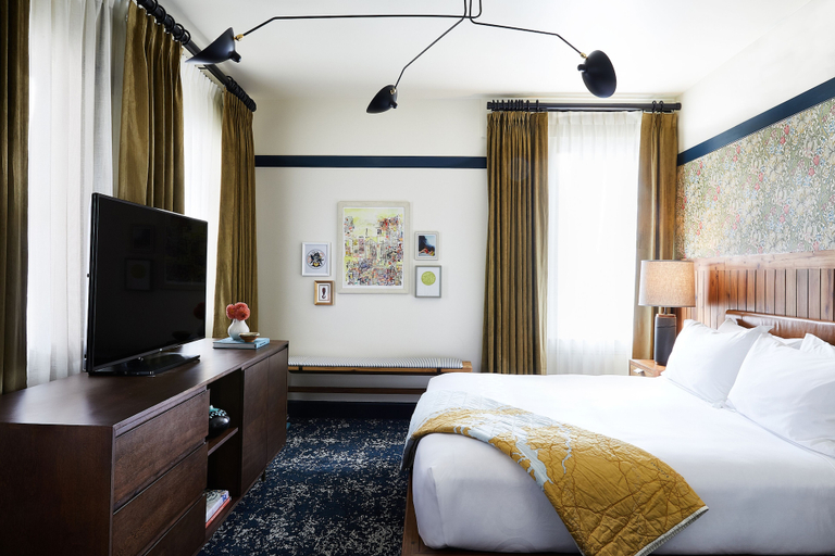 Bedroom 3, Hotel Revival Baltimore, Baltimore