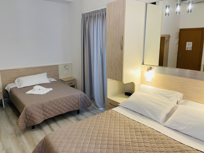Bedroom 4, Hotel Butterfly & YoUnique Spa, Rimini