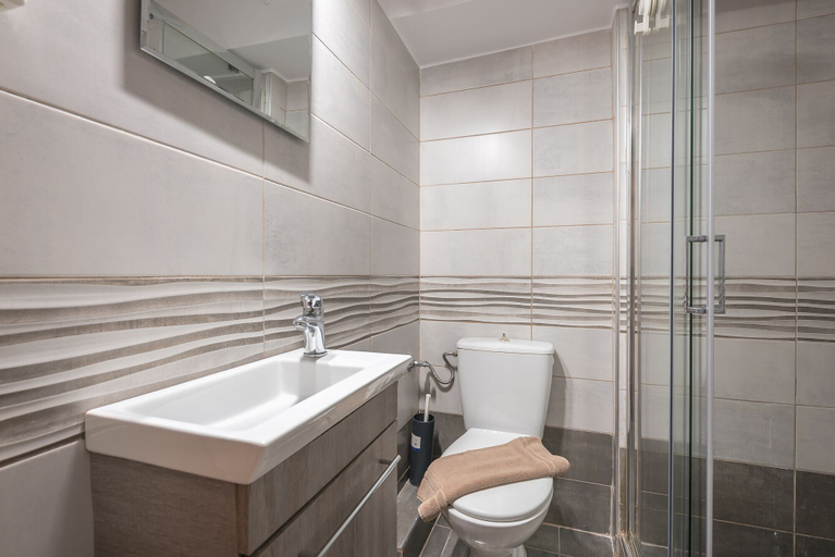 Bathroom 4, Welcoming Koukaki Home by Cloudkeys, Attica