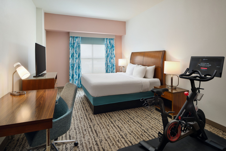 Bedroom 2, Hilton Garden Inn Atlanta Midtown, Atlanta