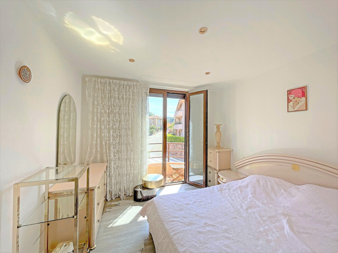 Bedroom 2, 3 BEDR APPARTMENT BEACH ACCES THEOULE, Alpes-Maritimes