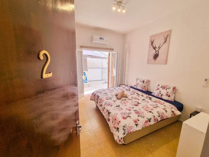 Bedroom 5, CityCenter Rooms Next to the Beach, Larnaca