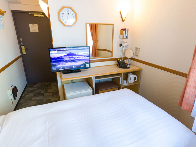 Bedroom 3, Toyoko Inn Okayama Station, Okayama