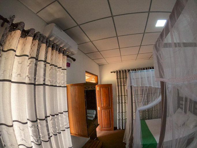 Bedroom 3, Wilpattu Mookalan Resort, Nochchiyagama