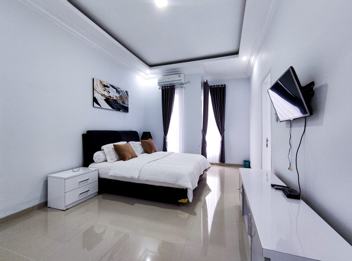 Bedroom 3, Villa Kota Bunga Delima 2 by Puncak Go Villas, Bogor