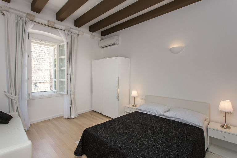 Bedroom 2, Klarisa Palace Rooms, Dubrovnik