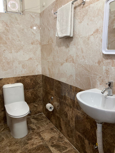 Bathroom, Nirmalvilla corporate Hotel, Ranga Reddy