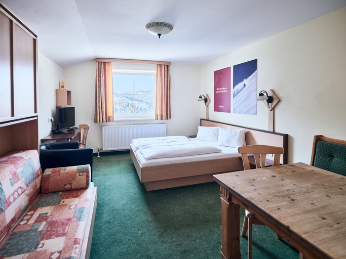 Bedroom 3, Hotel Kirchboden by Alpeffect Hotels, Sankt Johann im Pongau
