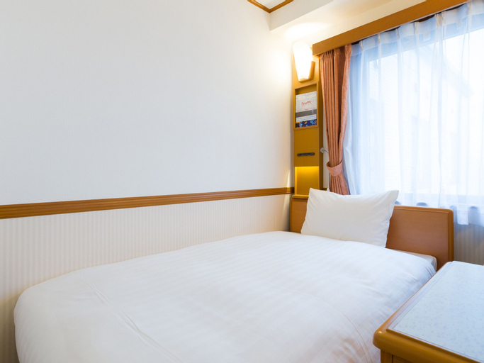 Bedroom 27