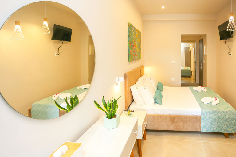 Bedroom 4, Casa de Potie, Crete
