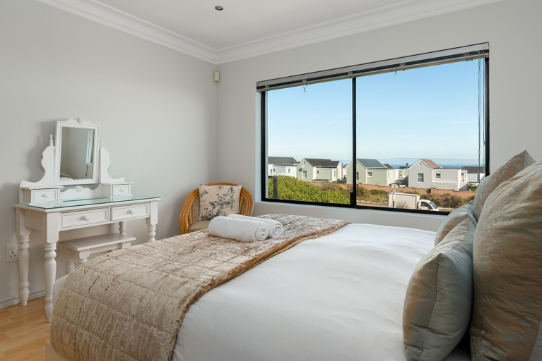 Bedroom 3, Waves Edge T12, City of Cape Town