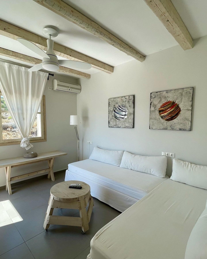 Bedroom 3, Speires, South Aegean
