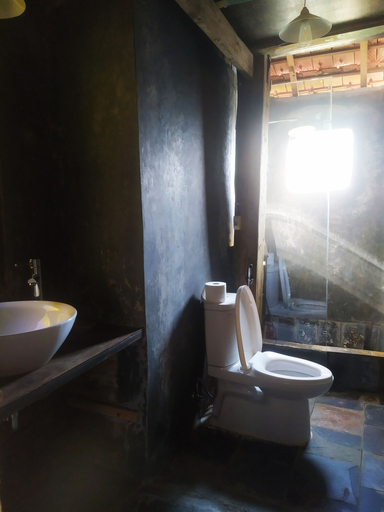 Bathroom 4, Chapi Dreamy Home, Sa Pa