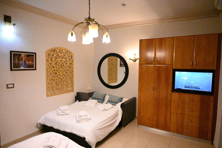Bedroom 4, The German House