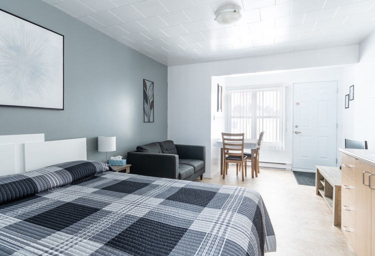 Bedroom 3, Les studios de la mer, Matane